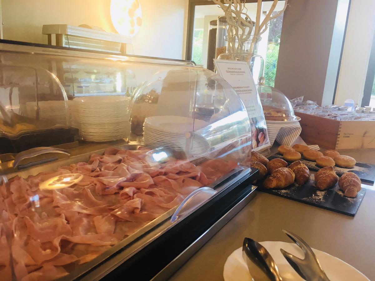Hotel Porto Azzurro Sirmione Ngoại thất bức ảnh
